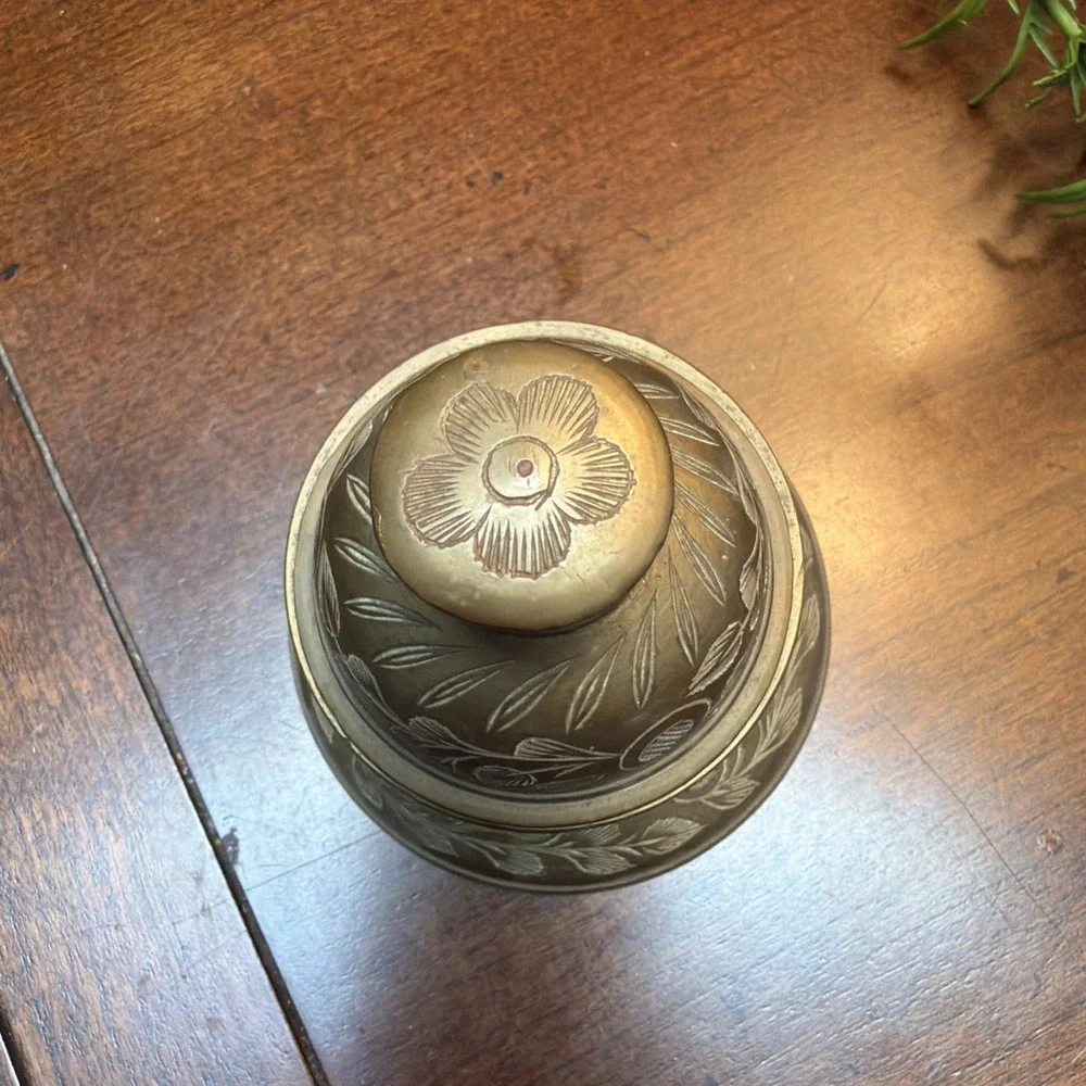 Vintage Solid Brass Elephant Claw Bell Engraved Leaf Pattern with Stand 3